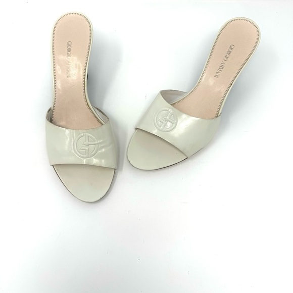 Giorgio Armani Ivory Patent Slingback Heels – Size 37.5 | Minimalist Luxury - Picture 2 of 9